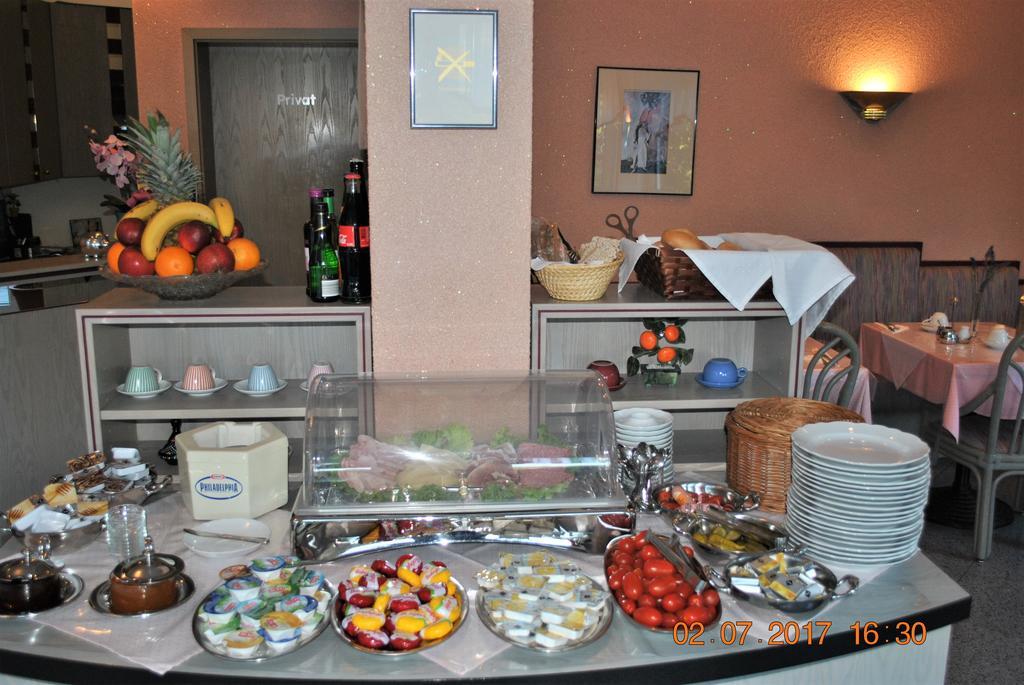 Hotel Garni Am Schaefersberg Нидернхаузен Экстерьер фото